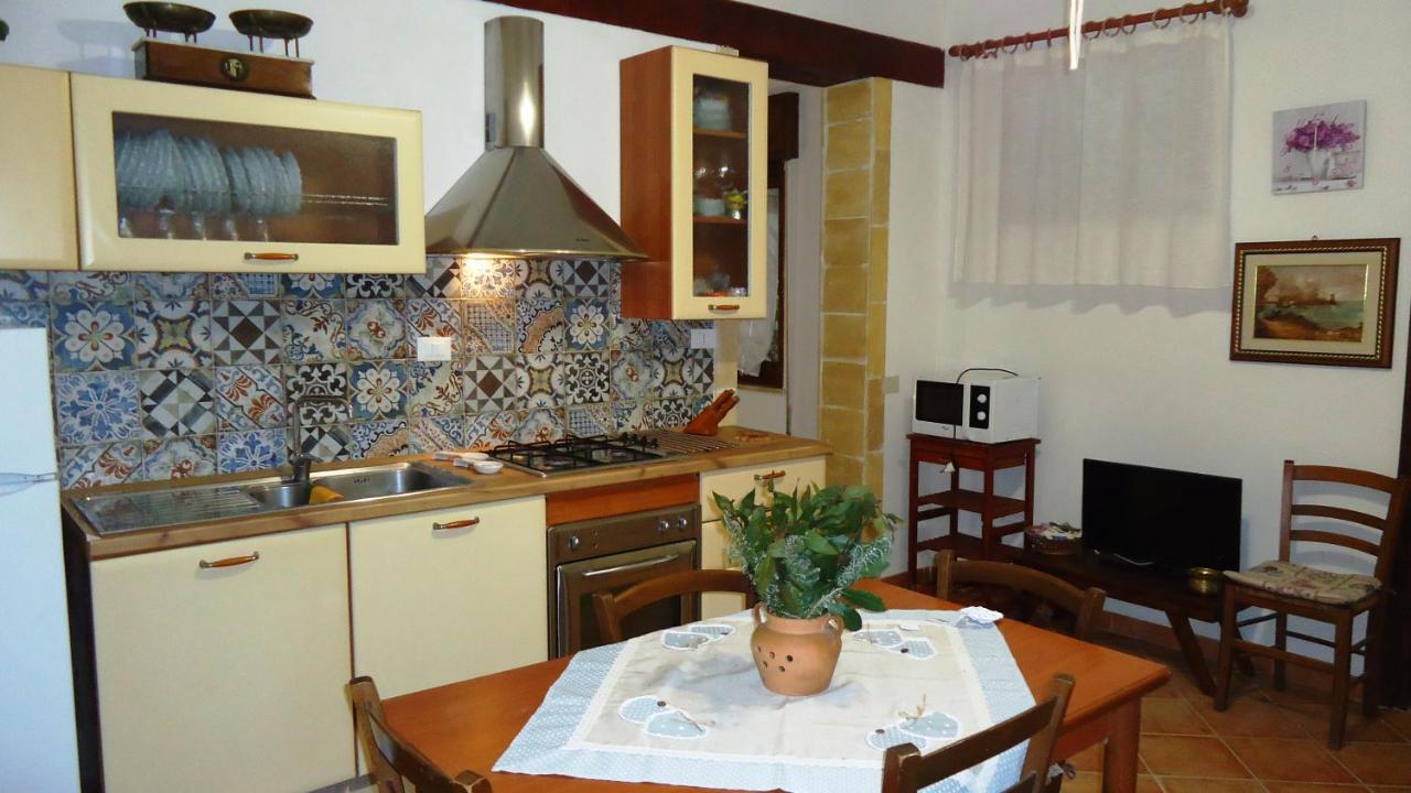 Villa Siciliana Con Piscina "Dal Picciotto" Marsala Kültér fotó