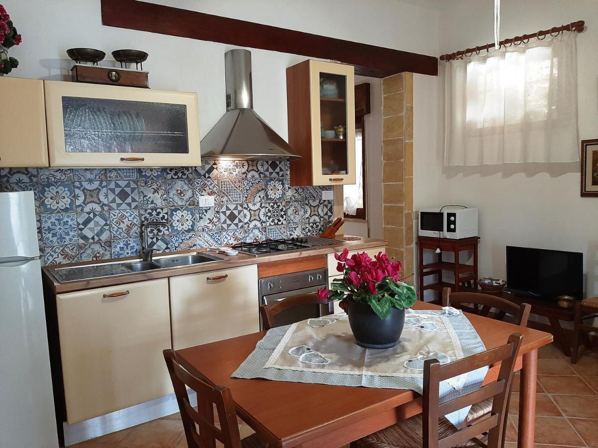 Villa Siciliana Con Piscina "Dal Picciotto" Marsala Kültér fotó
