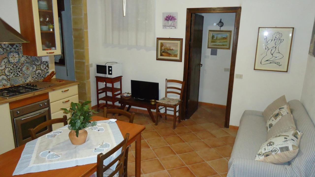 Villa Siciliana Con Piscina "Dal Picciotto" Marsala Kültér fotó